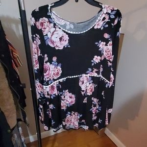 Womens black floral